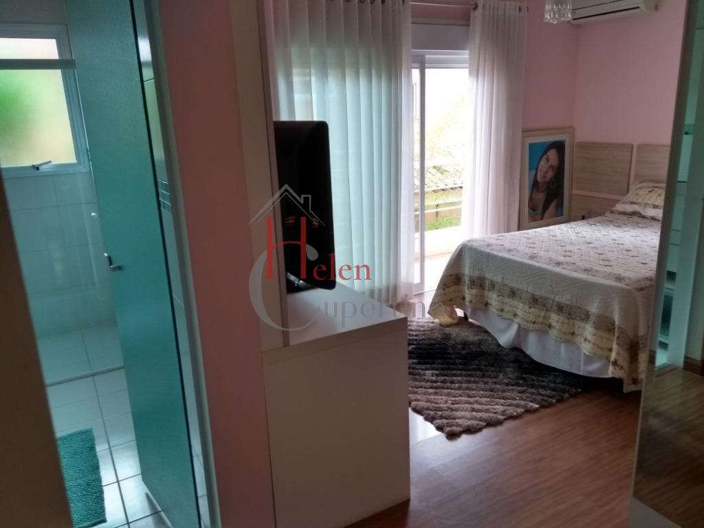 Casa de Condomínio para alugar com 4 quartos, 510m² - Foto 14