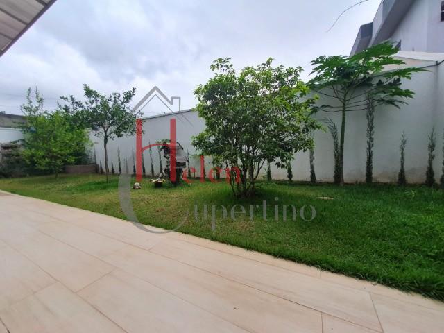 Casa de Condomínio à venda com 4 quartos, 300m² - Foto 17