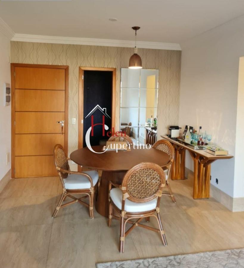 Apartamento à venda com 3 quartos, 98m² - Foto 1