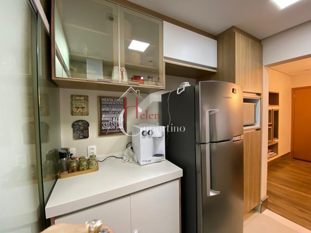 Apartamento à venda com 2 quartos, 82m² - Foto 24