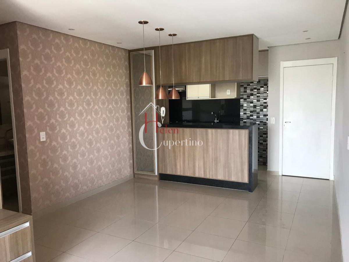 Apartamento à venda com 3 quartos, 71m² - Foto 1