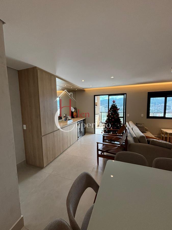 Apartamento à venda com 3 quartos, 127m² - Foto 9